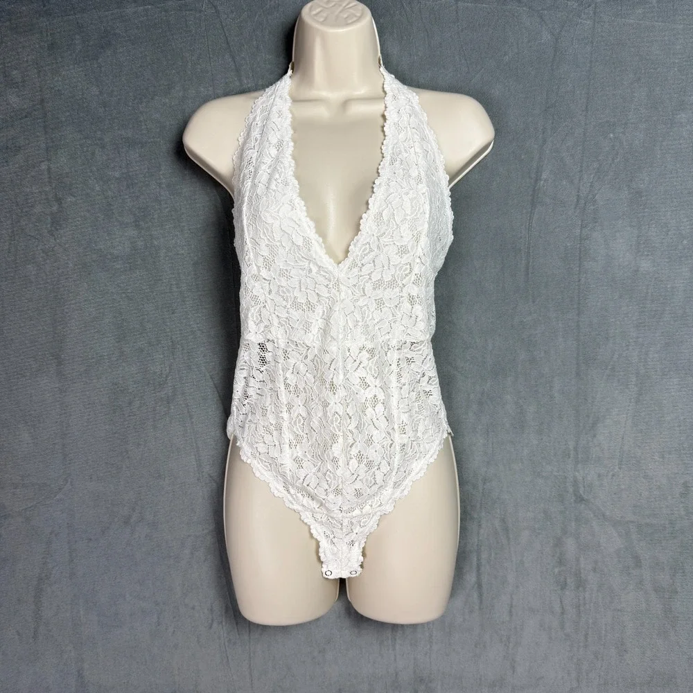 Free People Intimately Lingerie M Avery‎ White Lace bodysuit Racerback Romantic